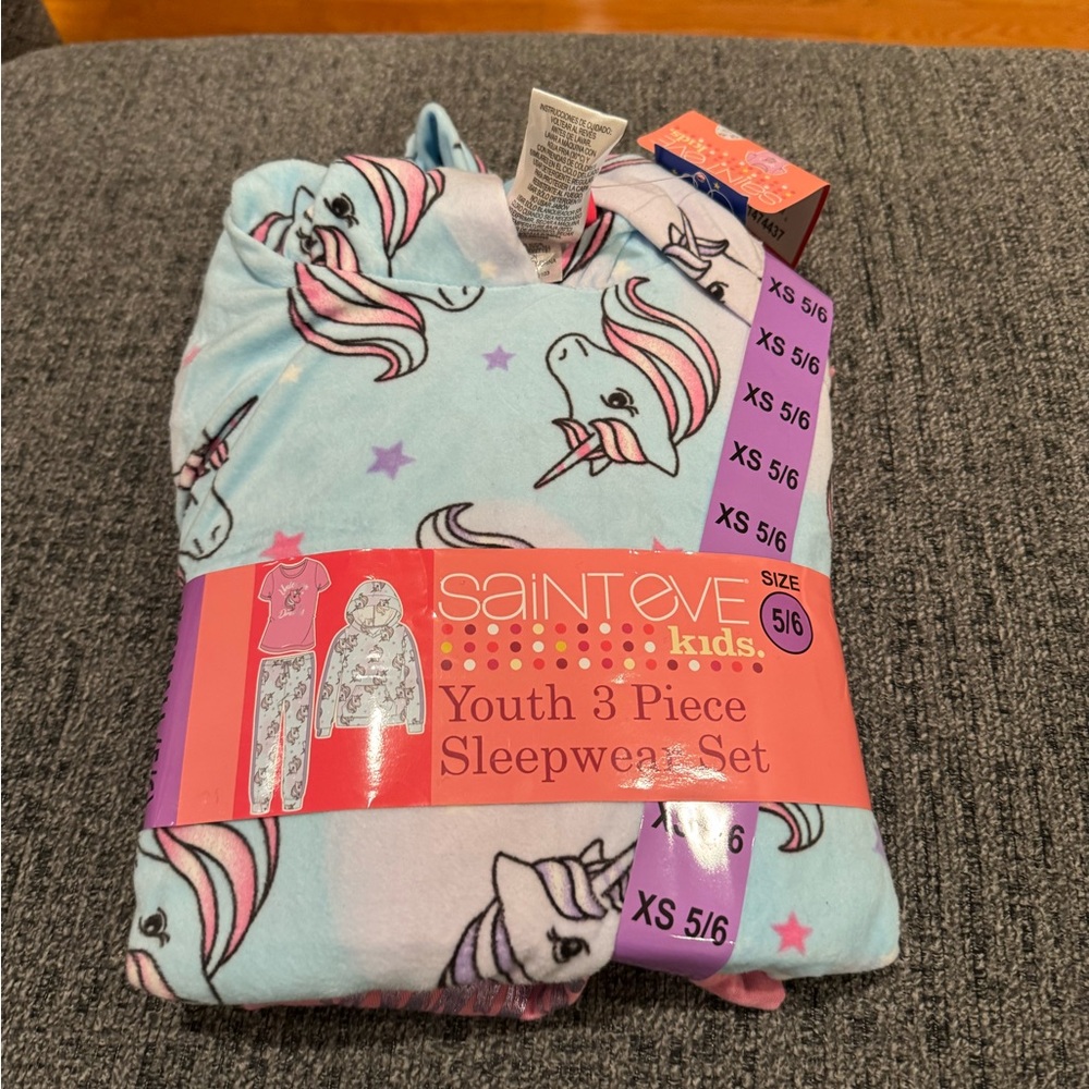 NWT Saint Eve Kids Unicorn Sleepwear Set